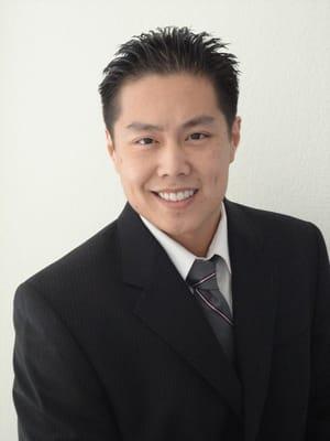 Dr. David Huynh