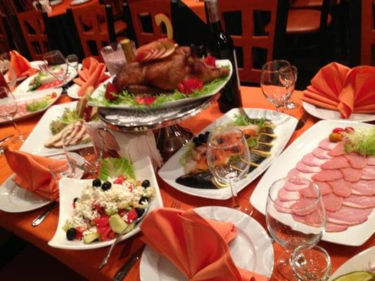 Banquet Table - Bon Appetite!