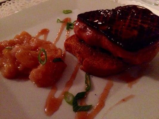 The photos does it no justice.  This appetizer was superb.  Cast Iron Seared Hudson Valley Foie Gras.