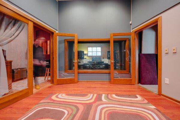 Tracking Room #2 - The Nashville Room