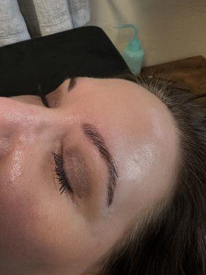 Brow lamination with tint by Maddy @allurelashandtan on instagram