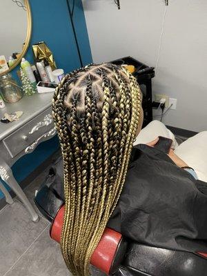 #Knotless box braids