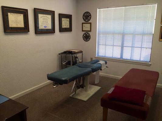 Our chiropractic treatment room