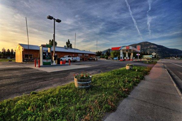 A 4D theater in the back of a Cenex gas station!