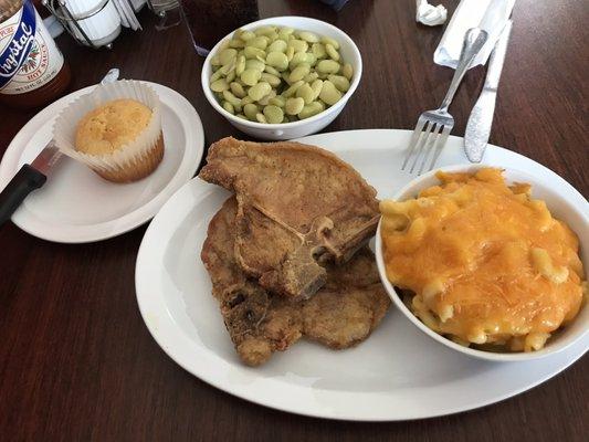 Wednesday lunch special: fried pork chops, lima beans, and mac'n'cheese with sweet cornbread.