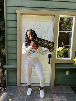 I helped my client purchase her first home in Oakland May of 2023! I love when my clients are filled with joy and happiness!