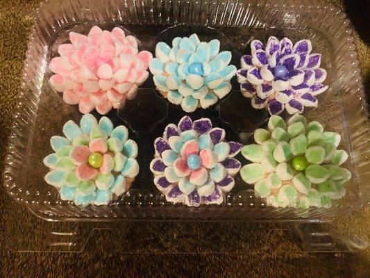 Marshmallow Flower Cupcakes