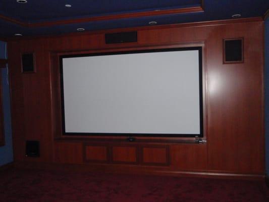 Home Theatre built in Mukilteo residential home.