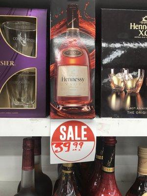 Hell yeee  Hennessy vsop 750ml holiday sale $39.99