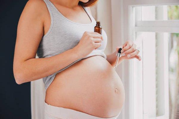 Pregnancy Herbal Oil Therapeutic Massage