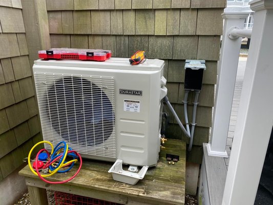 Here's a new ductless mini split we just installed over in Brick Township.