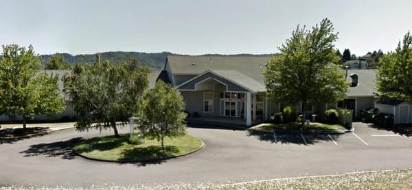 Roseburg Senior Living Community