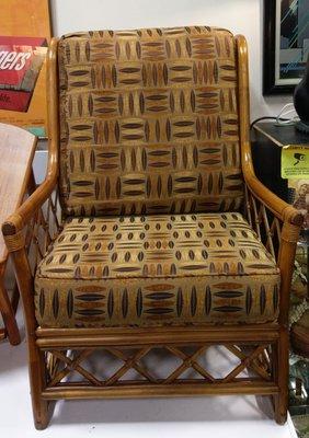 Great Rattan masculine chair