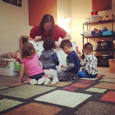 Alissa with a group of Preschoolers in Mountain Home