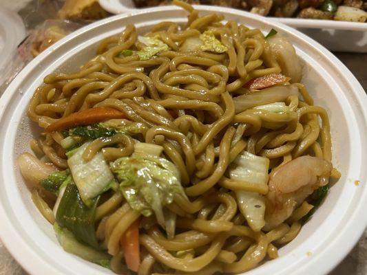 Shrimp lo mein