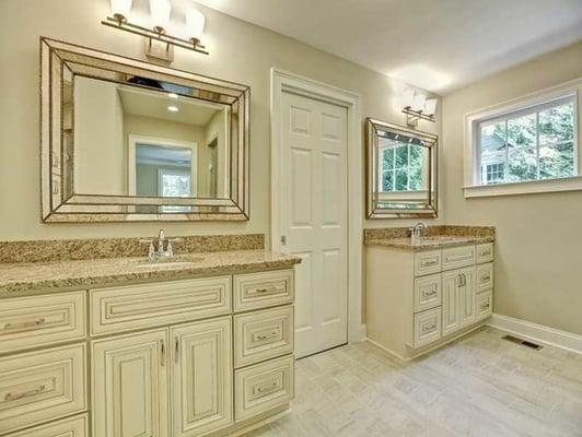 Remolded bathroom from a house built in 1948