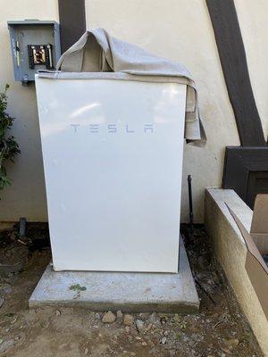 Power wall Tesla batteries