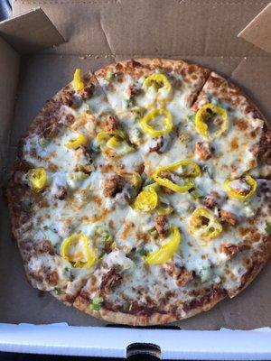 Spicy chicken cowboy pizza. No bacon.