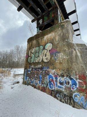 Graffiti bridge