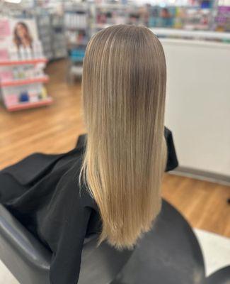 Beige balayage