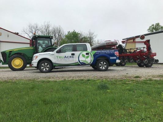 We offer colorblind Ag Technology