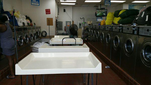 Jfk Laundromat