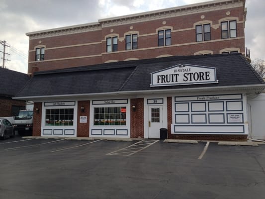 Storefront, beautiful & immaculate!