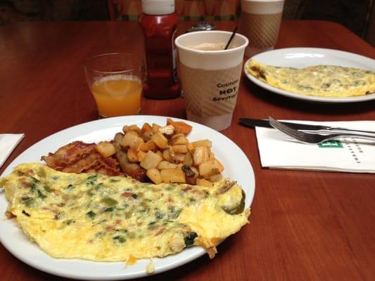 Western Omelette with Taters & Coffee