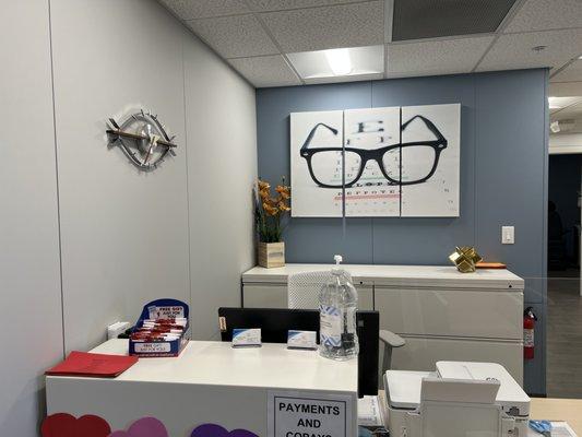 Welcome to Vanaki Eye Care reception area.