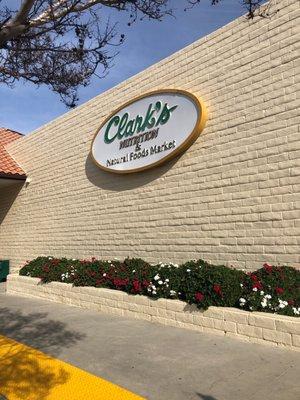 Clark's Nutrition & Natural Foods Market