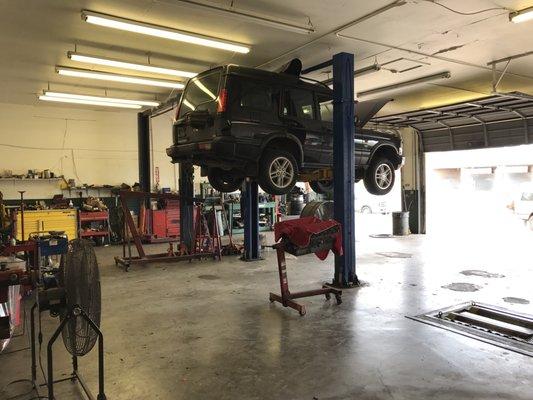 Land Rover service and repair center