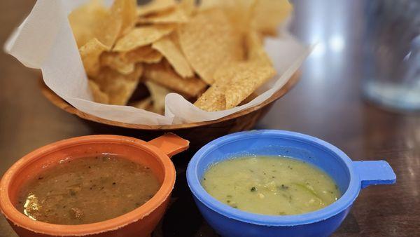 Good red and green sauce and chips with the right amount of crunch.