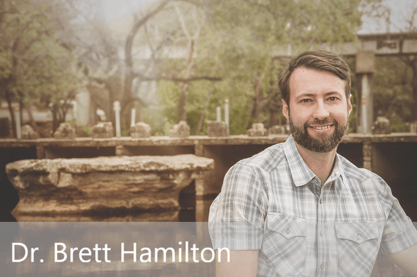 Owner / Optometrist 
 
 Dr. Hamilton enjoys running, the outdoors and snow skiing.