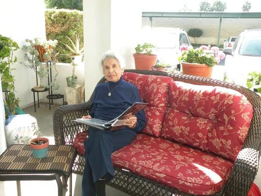 90-year old mom enjoying her patio at Cypress Park Senior living apartments!  Mom moved here 8-2011,  Richie BEST Mgr in world!