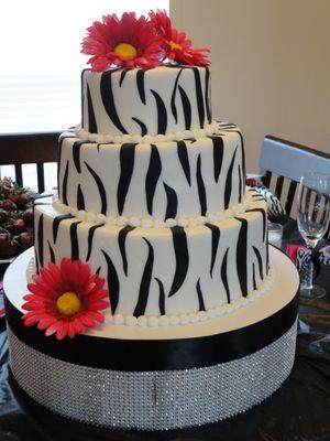 BK Creations Custom Cakes and Treats