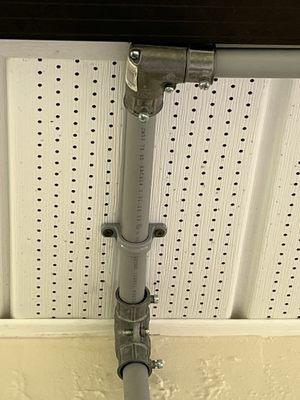 More drywall screws used in ceiling panel, super gutter and soffit. ‍