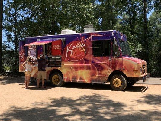 Kaow food truck