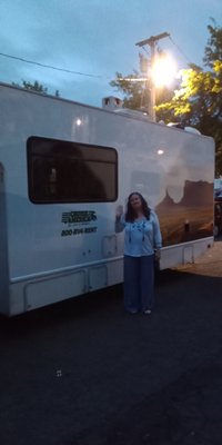 Wife saying goodbye to arvy the rv!