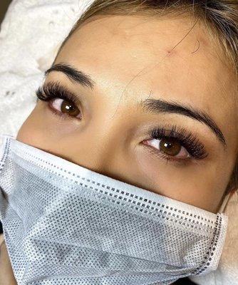 Hybrid Eye Lash Extensions