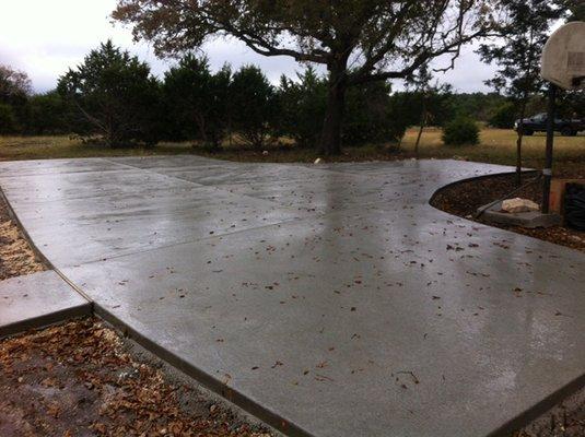 Driveway - Natural colored concrete