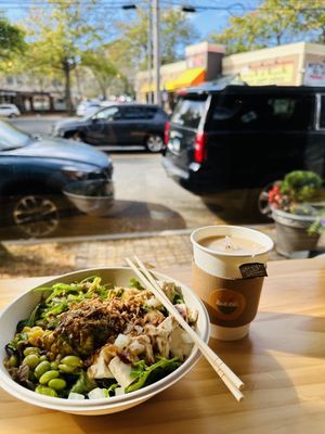 Very Vegetarian Bowl and Brown Sugar Chai Latte