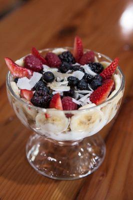 Coconut yogurt parfait