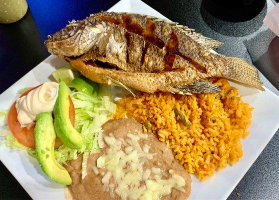 Mojarra Frita, muy delicioso!