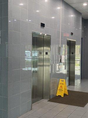 Amazing Montgomery Vector elevators, AVP Invest Fort Lauderdale