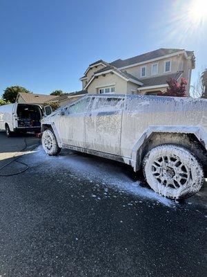 Cyber Truck foam bath before pic..