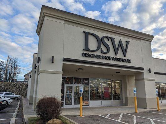 DSW Designer Shoe Warehouse