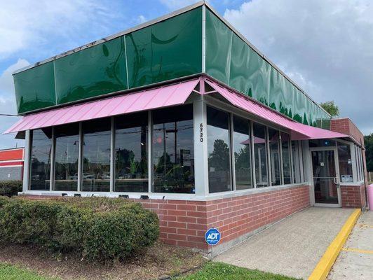 The old Waffle House in Arabi near 9th Ward