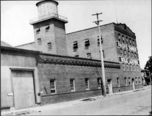 1879 photo of Pacific Tannery