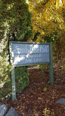 The entrance sign. Open from Dawn to Dusk.