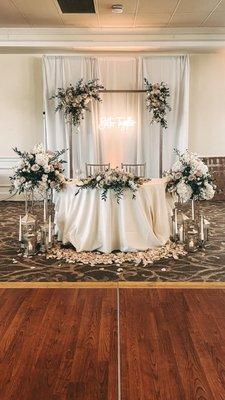 Loved everything about this beautifully and classic white, gold and greenery setup for Emily & Jake